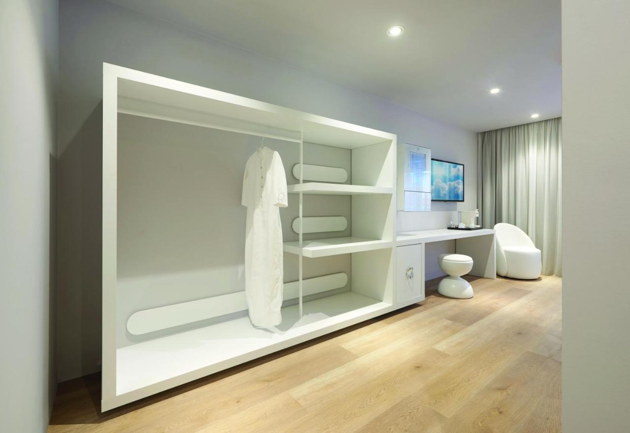 Youme Design Place Hotel Trieste Exteriör bild