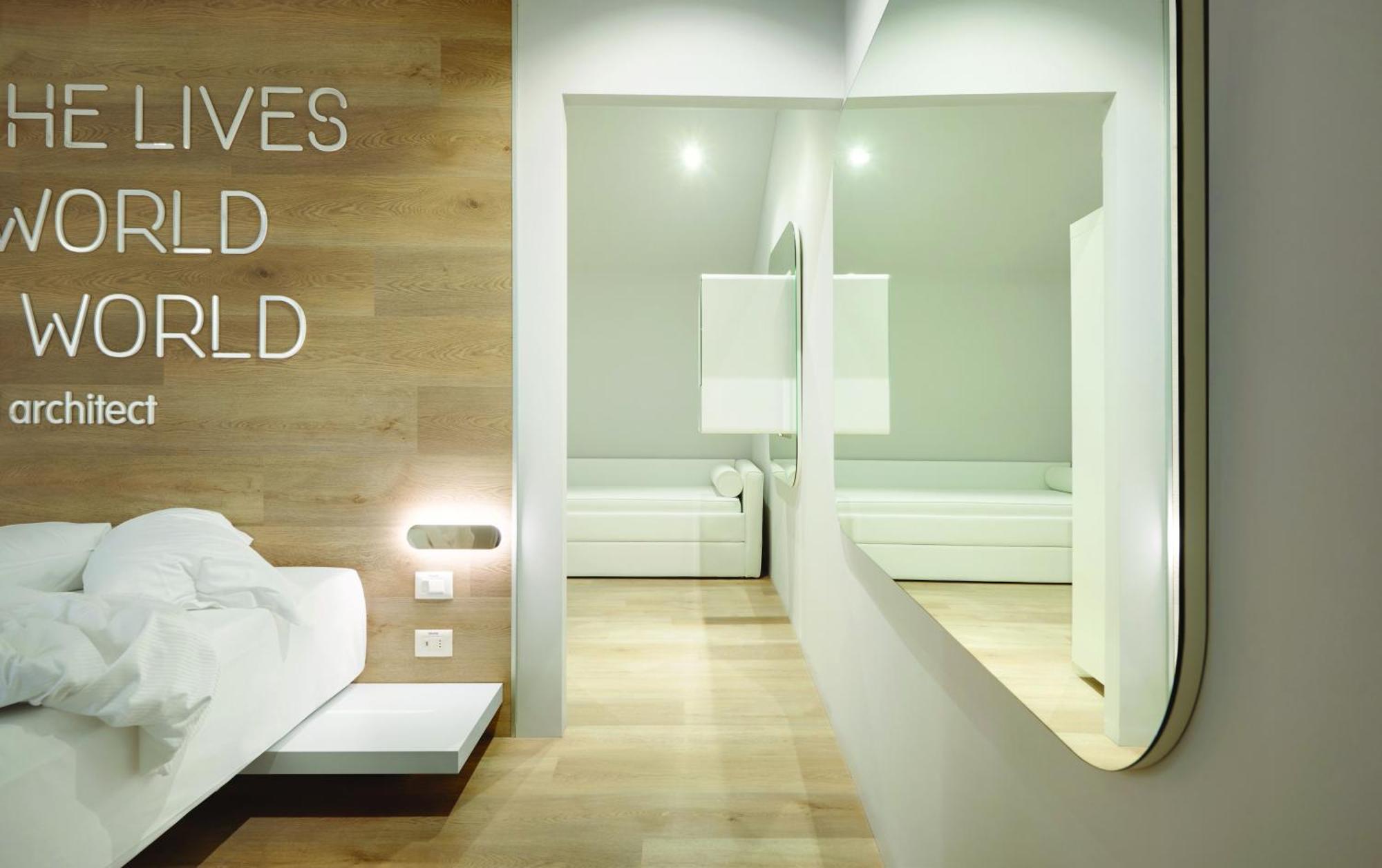Youme Design Place Hotel Trieste Exteriör bild